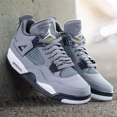 jordans 4